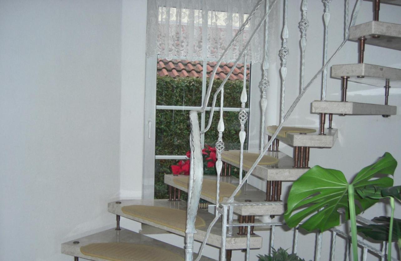 Appartement Am Goldberg Goldbach (Thuringia) Exterior foto